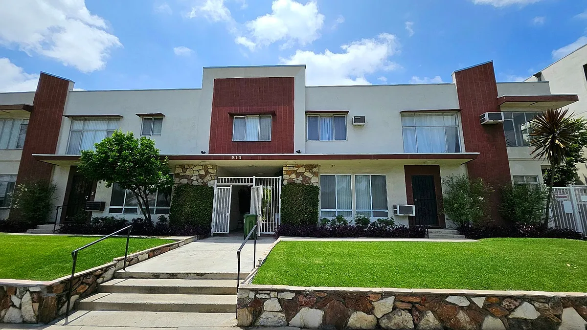 Building Photo - Fuller Apartments