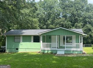 107 Club Dr, Locust Grove, GA 30248