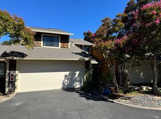 1607 Monroe Ct, Petaluma, CA 94954