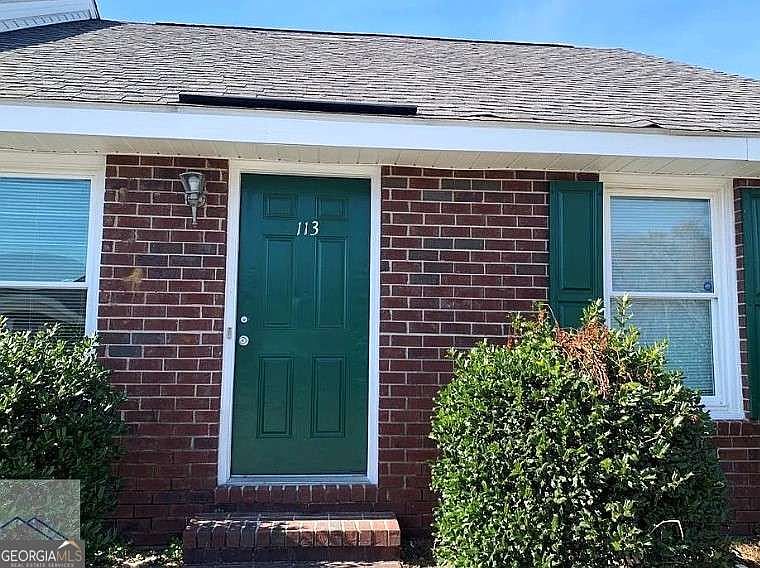 1st image of 230 Lanier Dr #113
