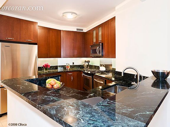 3rd image of 272 W 107th St APT 6B