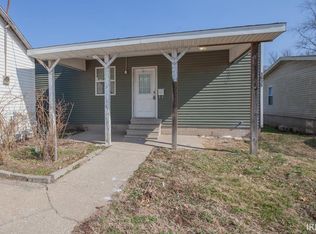 1615 McCormick Ave, Washington, IN 47501