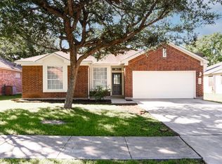 109 Spice Oak Ln, Cibolo, TX 78108