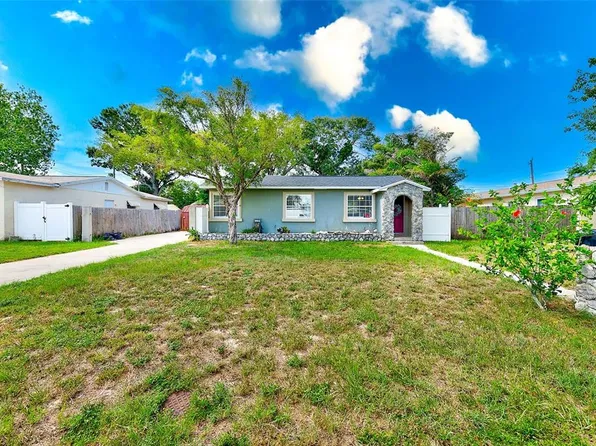 562 FREEPORT AVENUE N, ST PETERSBURG, FL 33702