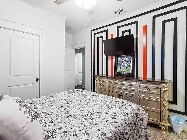 364 Kenai Dr — Photo 7