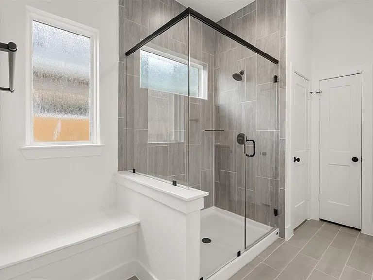 2235 Garden Arbor Ln — Photo 5