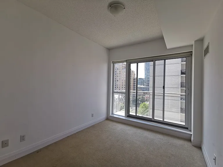 83 Redpath Ave #711 — Photo 11