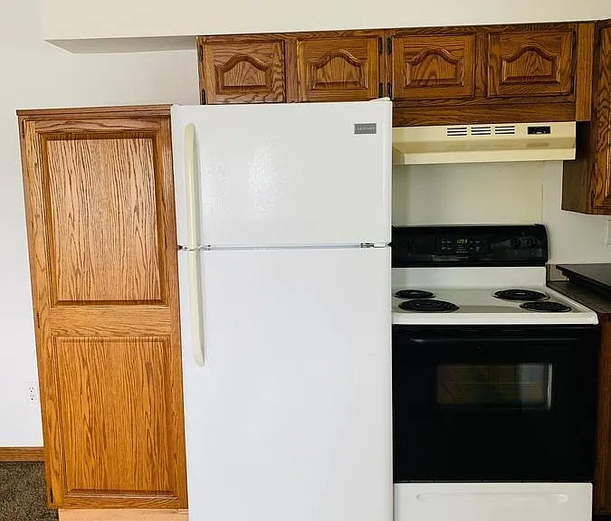 804 W Michigan Ave #3 — Photo 4