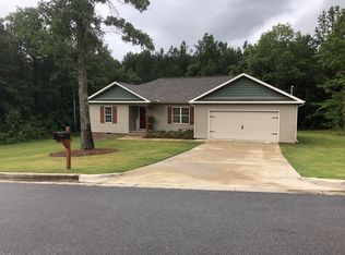 424 Covington Ridge Dr, Jacksonville, AL 36265