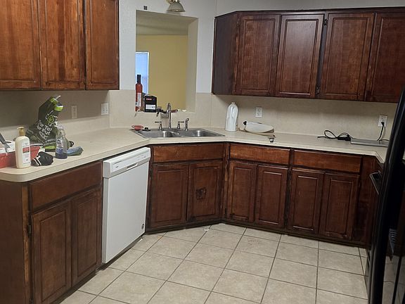 3rd image of 4208 Waterproof Dr