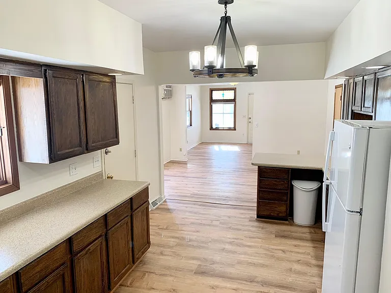 1043 Edmund Ave #1 — Photo 8