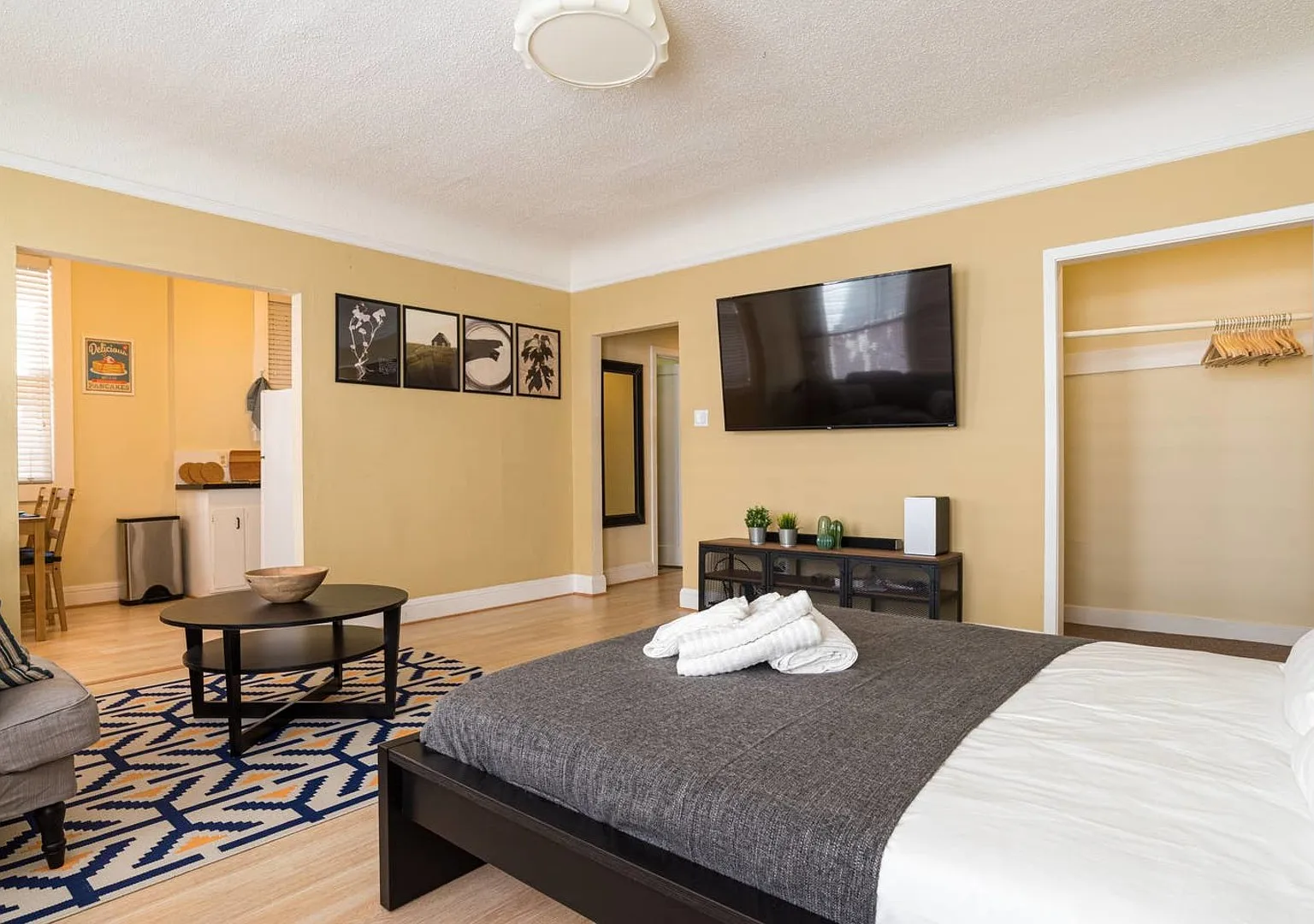 Prime neighborhood: Pacific Heights. Luxe Jr 1bd — Photo 1