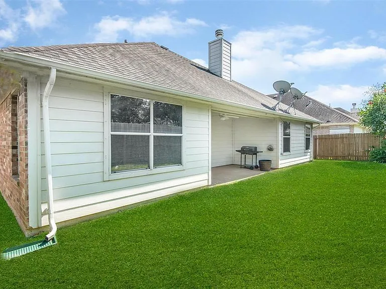 405 Magnolia Estates Dr — Photo 6