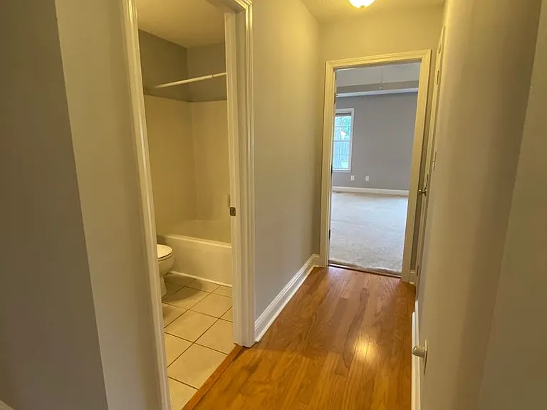 205 Drayton Ct — Photo 19