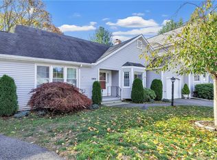 399 Woodridge #399, Shelton, CT 06484