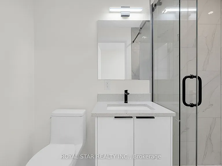 547 Mutual St #BASEMENT — Photo 20