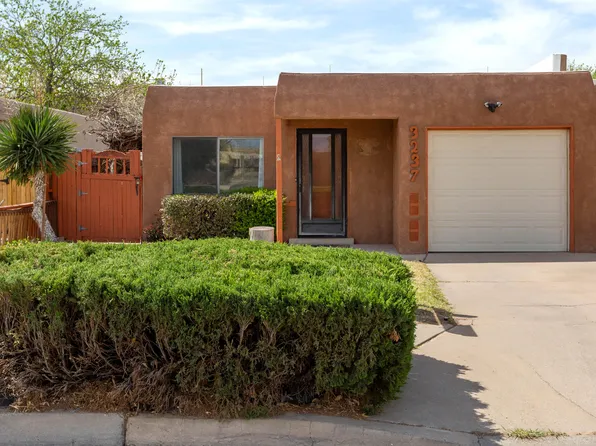 3237 Corona Dr NW, Albuquerque, NM 87120