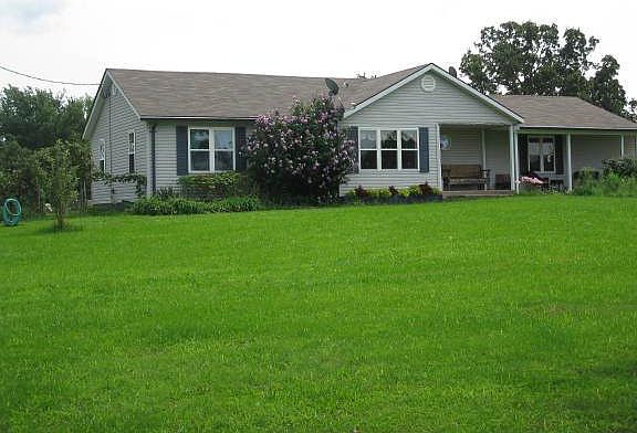 2nd image of 10980 Brush Ln