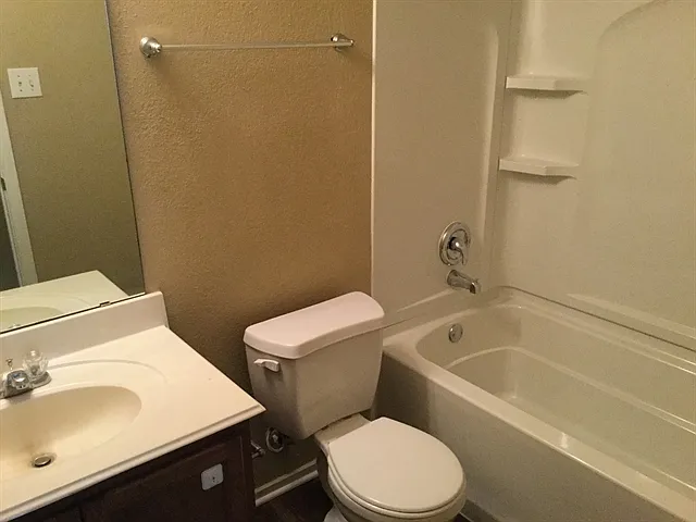 7837 Red Spring Rd — Photo 10