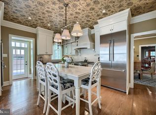 71 Oak Ln, Lancaster, PA