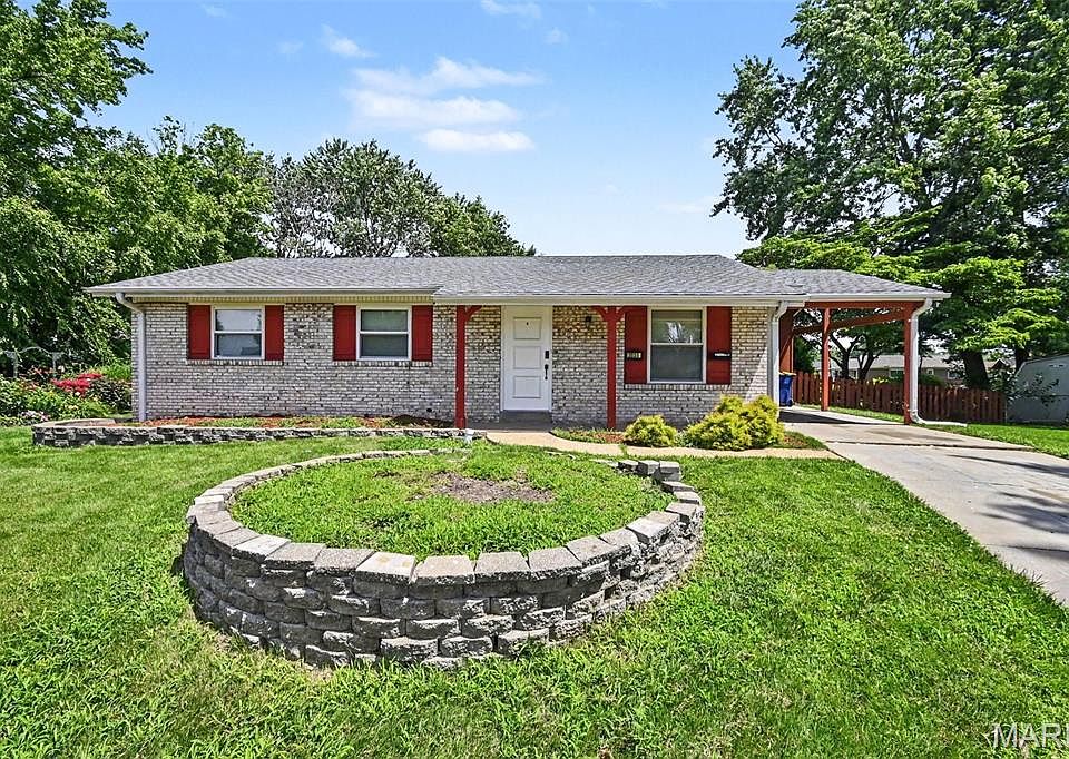 1st image of 2535 Black Pine Ct