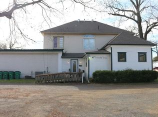 303 S Madison St STE E, Madisonville, TX 77864