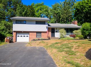 19 Albin Rd, Delmar, NY 12054