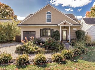 27831 Rexford Rd, Bay Village, OH 44140