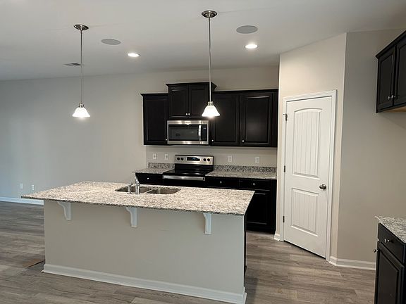 3rd image of 2350 Alden Dr Lot 14