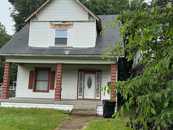 5th image of 3215 Grand Ave