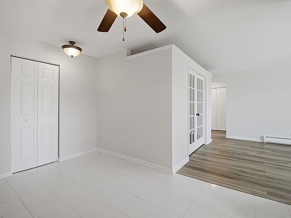 5th image of 330 N Carter St Unit 103