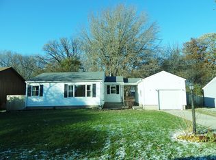 704 Oriole Trl, McHenry, IL 60051