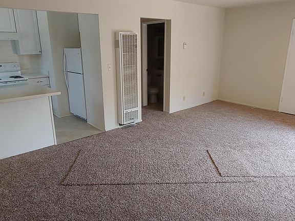 5th image of 10243 Beardon Dr APT 2
