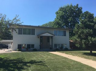 1233 8th Ln, Anoka, MN 55303