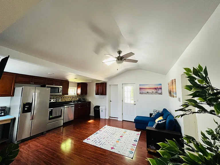 436 Howard Blvd #A — Photo 6