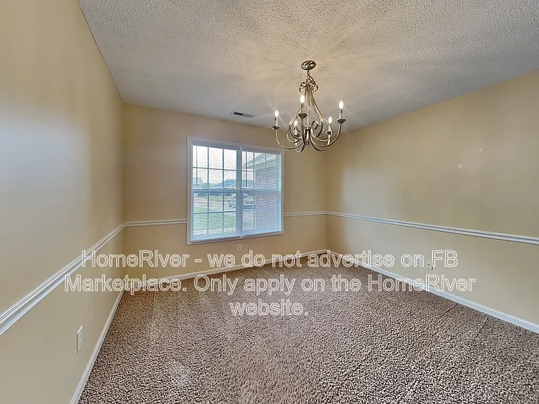 675 Talisman Dr — Photo 5