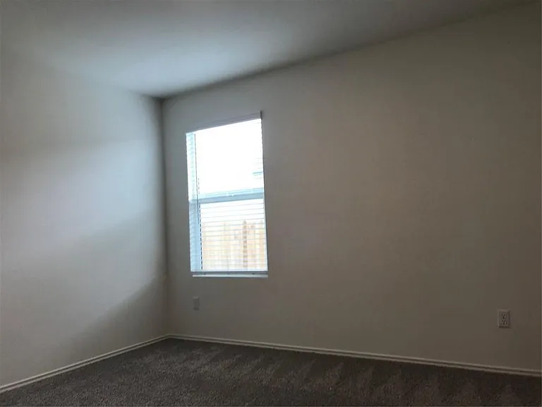 107 Ozark Dr — Photo 16