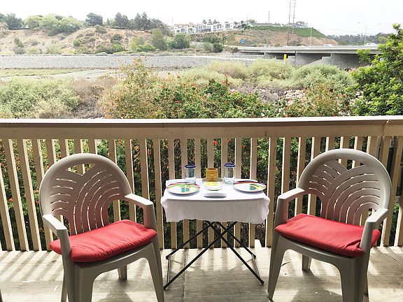 Views, Living Room Balcony