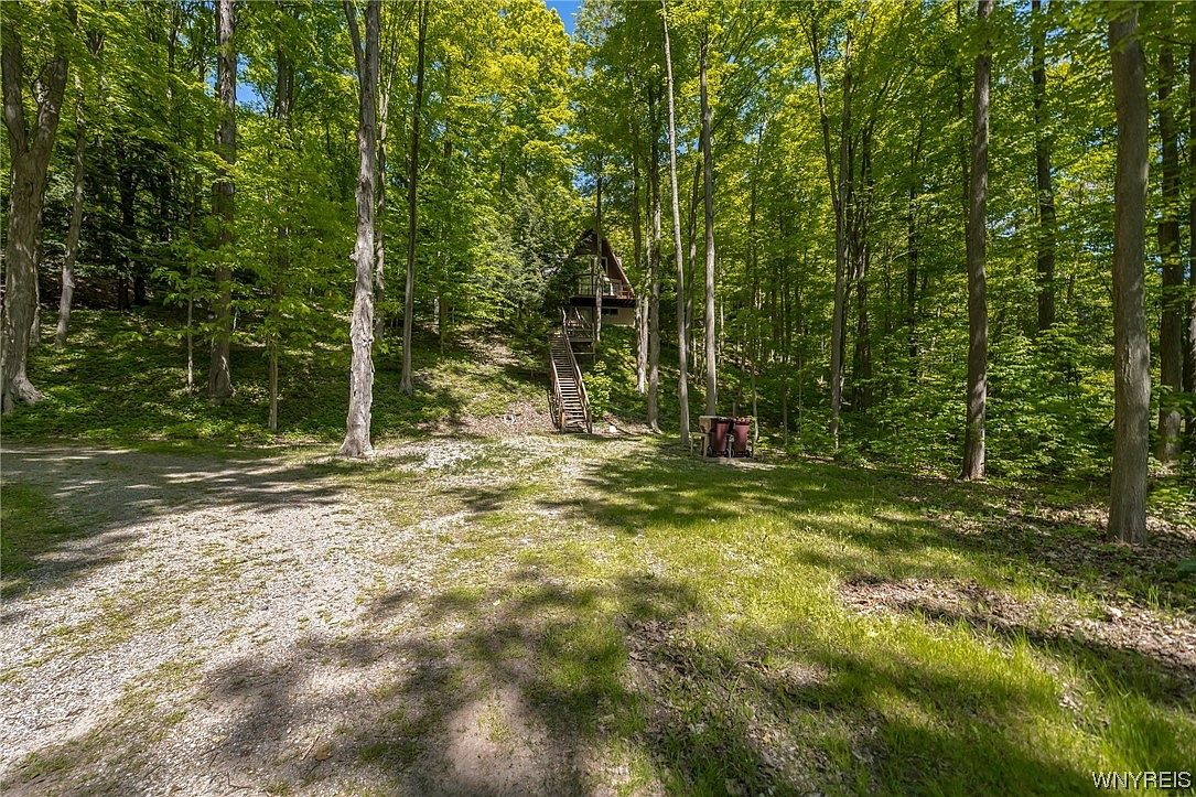 8845 Sisson Hwy, Eden, NY 14057 Zillow