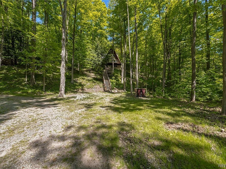 8845 Sisson Hwy, Eden, NY 14057 Zillow