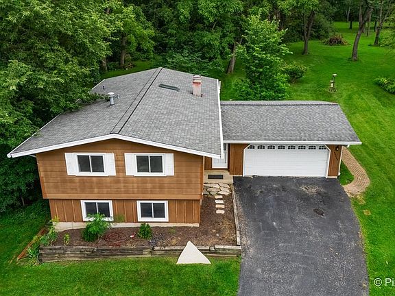 4th image of 6N365 Essex Ave