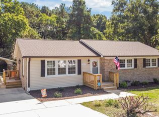 111 Ward Ave, Oxford, NC 27565