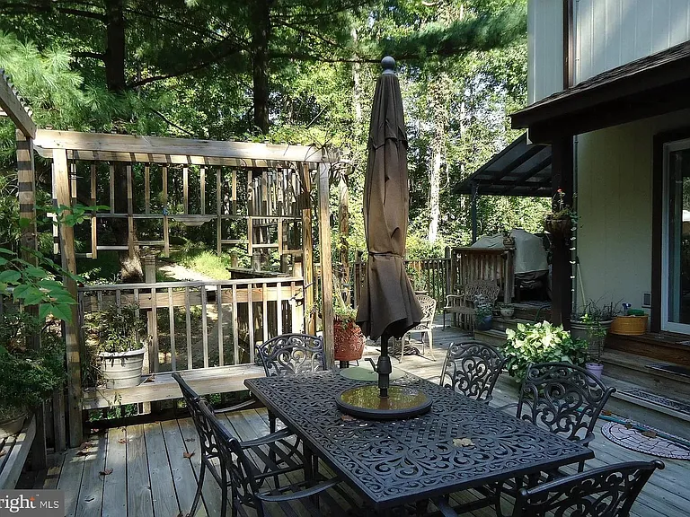 11696 Fox Glen Dr — Photo 45