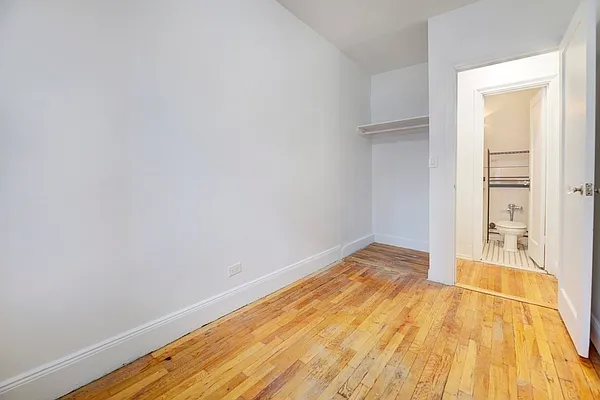 Rented by REAL New York | media 20