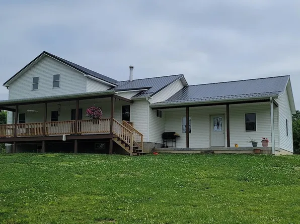 1771 N Peacock Hollow Rd, Salem, IN 47167