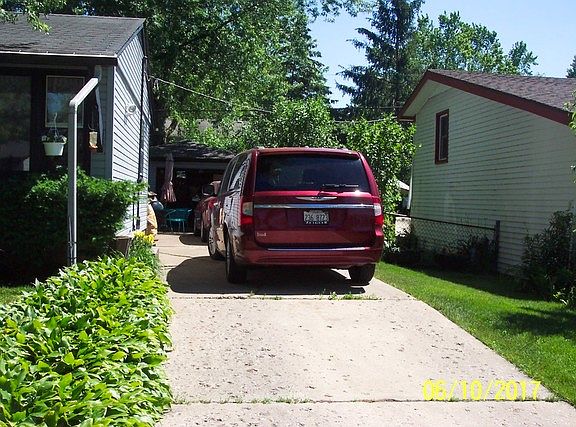 2nd image of 1707 Kingston Cir