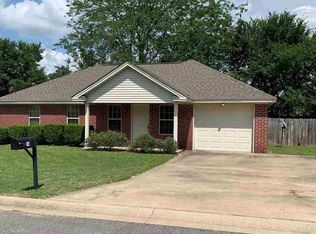 14 Garden Dr, Searcy, AR 72143