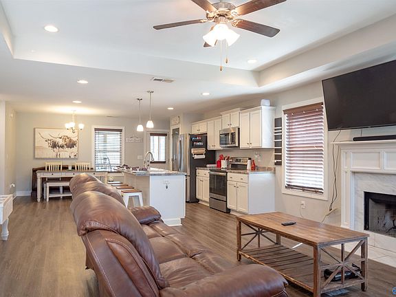 3rd image of 450 Turkey Trail Rd