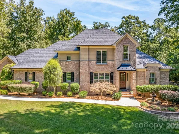 1785 Brawley School Rd, Mooresville, NC 28117