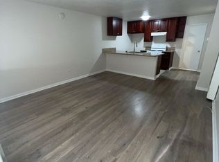 14643 Gilmore St APT 4, Van Nuys, CA 91411